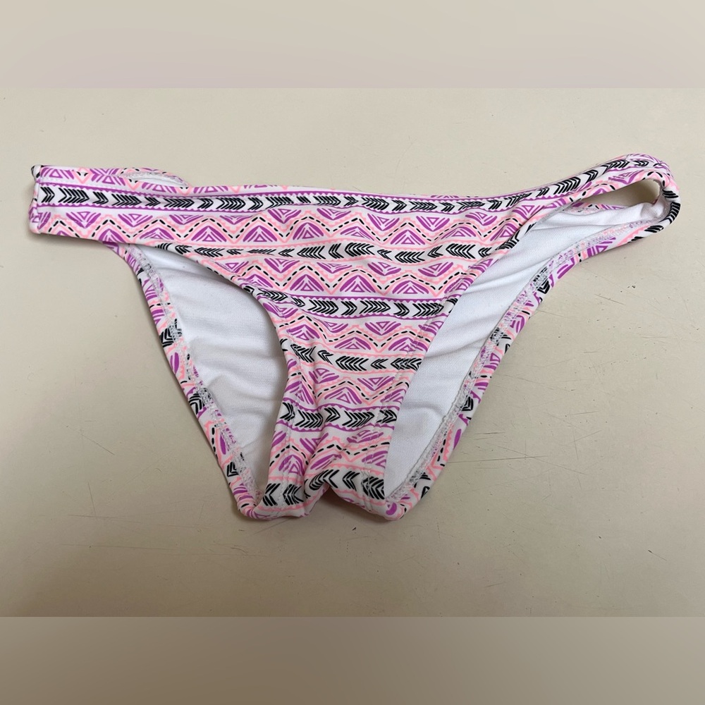 Xhilaration Women’s White, Black, Purple Bikini Bottom - Size Small - VGUC